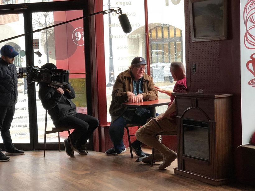 Michael Moore es un conocido documentalista estadounidense. Es director y autor de “Fahrenheit 9/11”.