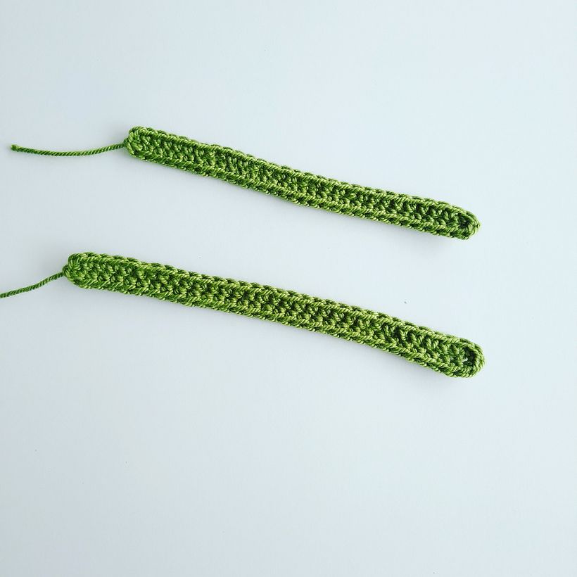 Prova del punto sottocroce, per regolare la tensione richiesta, la raccomandazione è che non sia troppo stretto o troppo lento