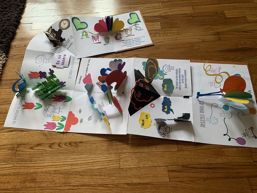 Mi Proyecto del curso: Técnicas avanzadas para la creación de libros pop-up 2