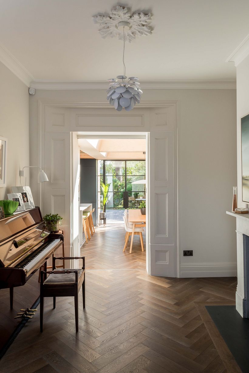 Vault House by Bradley Van Der Straeten Architects - De Beauvoir Town, London UK