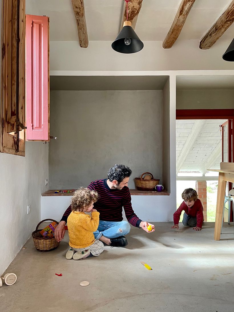 Herleven. Keuken-eetkamerruimte. Fotografie door NeuronaLab.