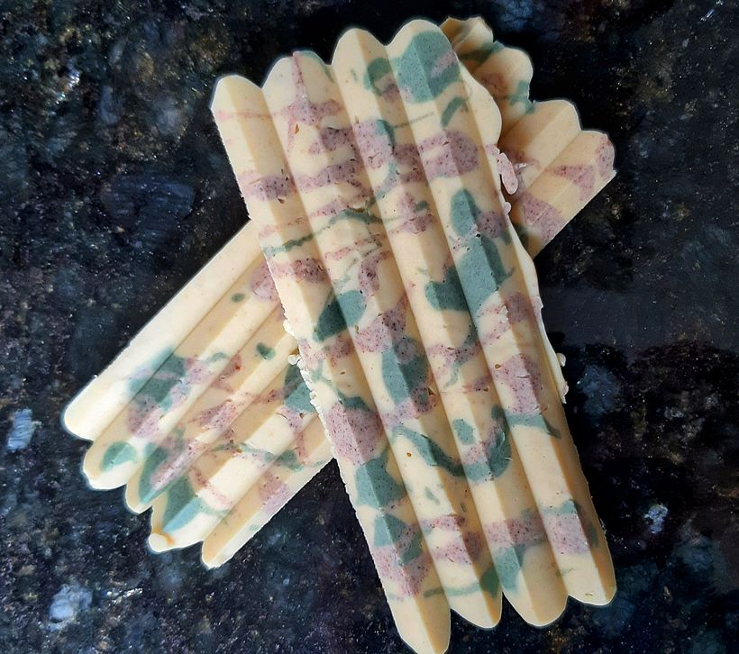 Sabores e molde papel manteiga
