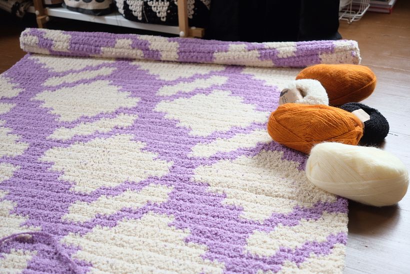 Kuutio pattern can also be used to make a big rug! :)