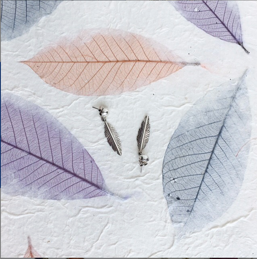 Aretes con hojas alrededor. Mercedes Lamborelle JEWELS