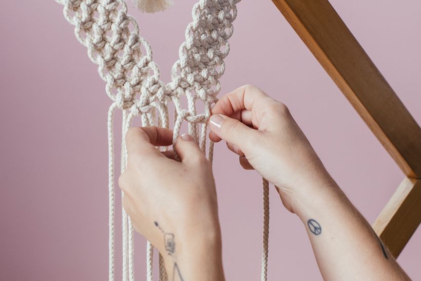 Learn to create unique pieces with macramé.