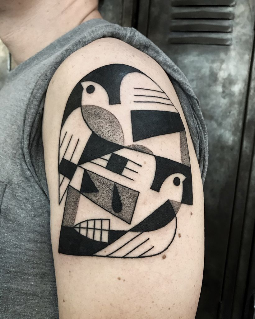 Skull and birds