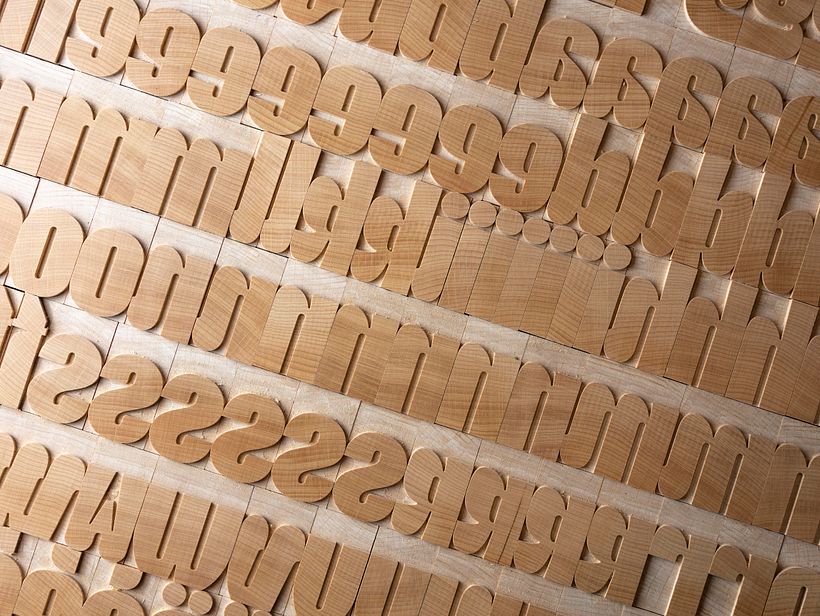 Megh - Wood typeface - Projektowanie graficzne