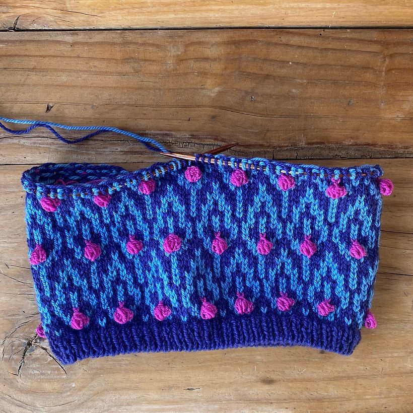 Avanzando cuello Belloto