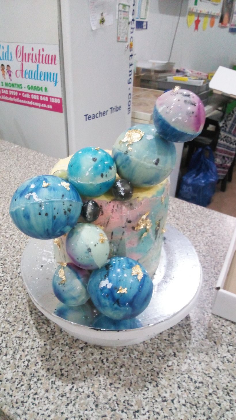 My project in Cake Design: Modern Decorating Techniques course 3