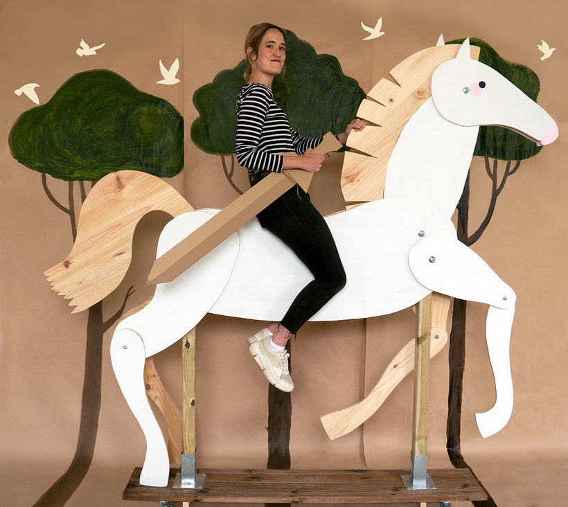 El Caballo Blanco 3