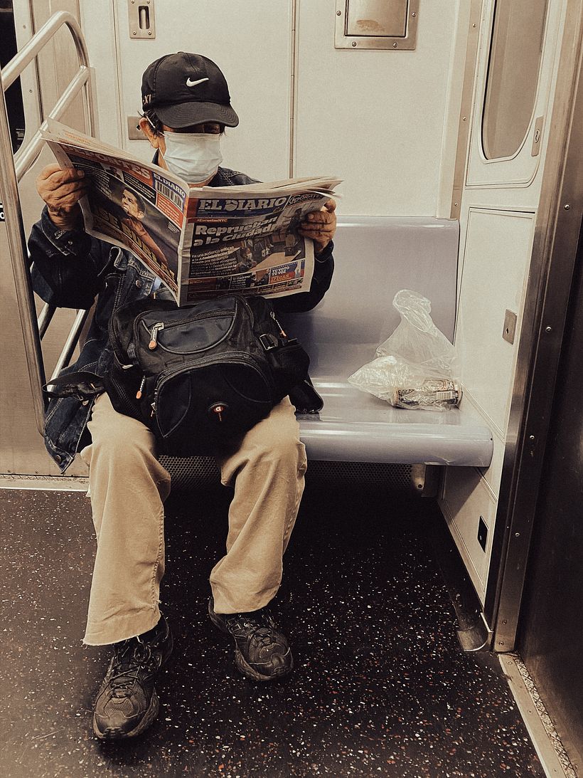 Front of Me. People living in New York. 4
