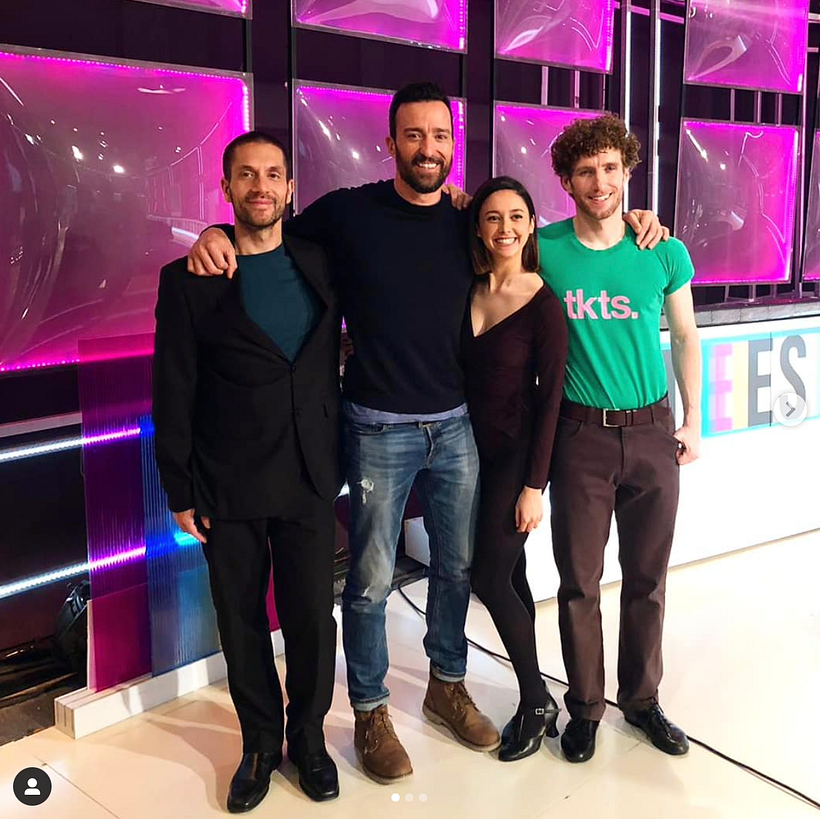 Instagram "Tot Es Mou"  4