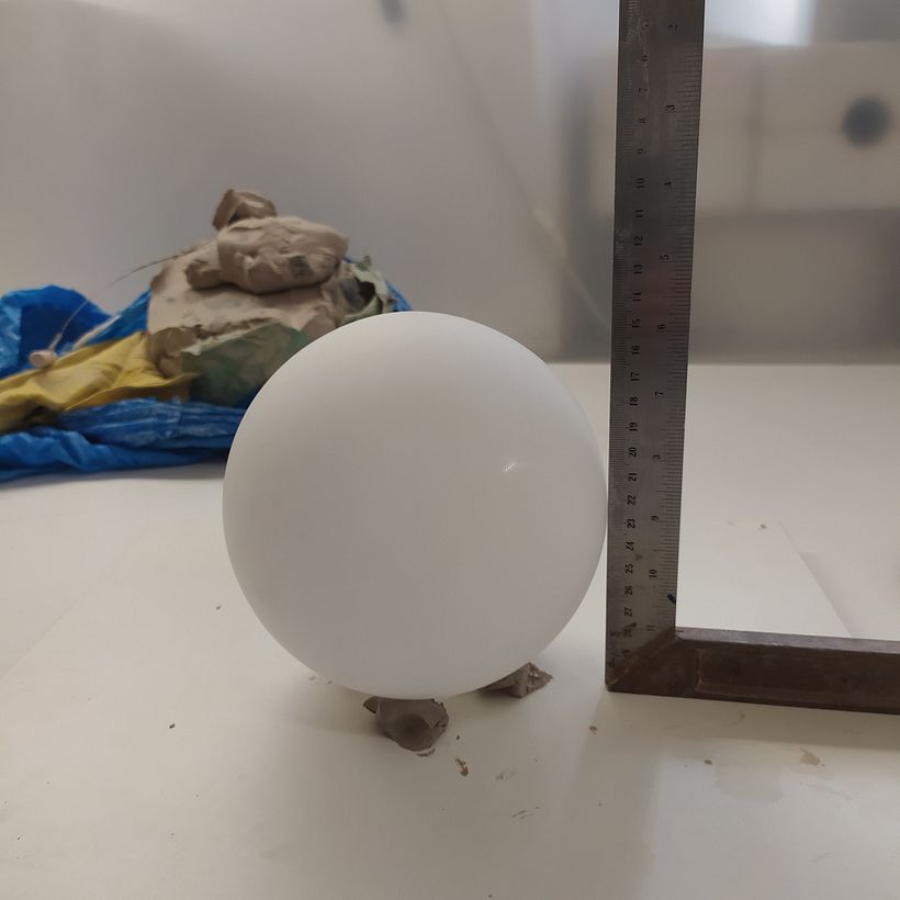 making the division line for the 2 part mold