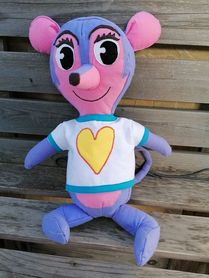Mi Proyecto del curso: Textile Toys: diseño y creación de personajes en tela 5