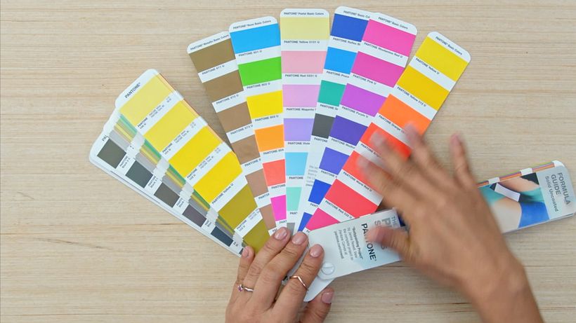 As primeiras cores pantone são a base para a criação de todas as outras