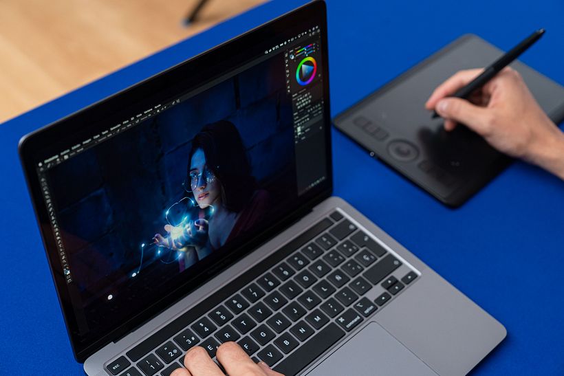 Através da Pen Tool você pode, por exemplo, criar recortes perfeitos em fotografias