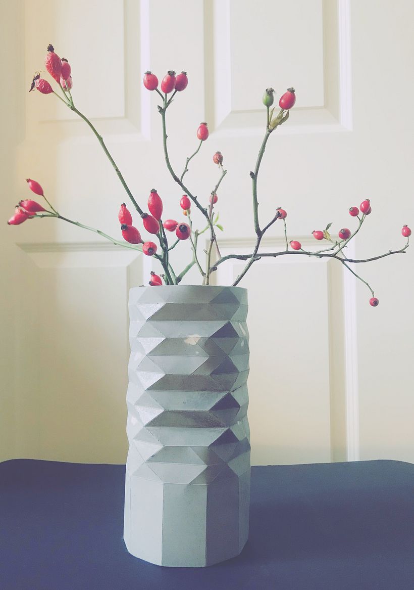 Et Voilà! My first object in geometric handmade molds! 4