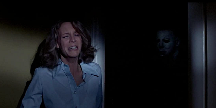 'Halloween' foi a estreia de Jamie Lee Curtis no cinema aos 19 anos. Imagem: cortesia da Compass International Pictures.