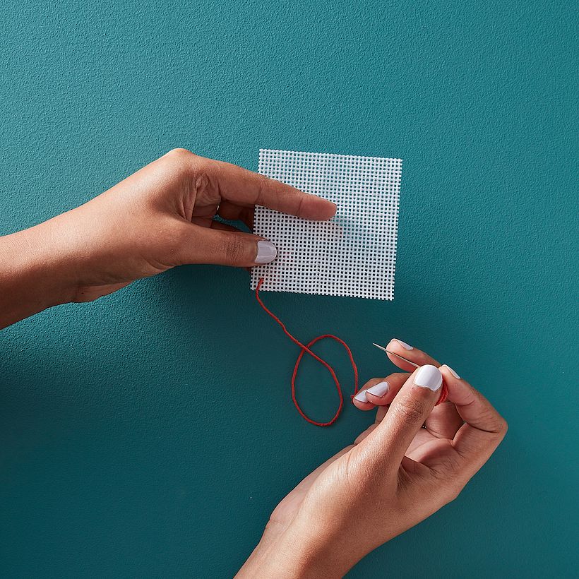 Creating the basic Bargello stitch - Image credit Hobbycraft
