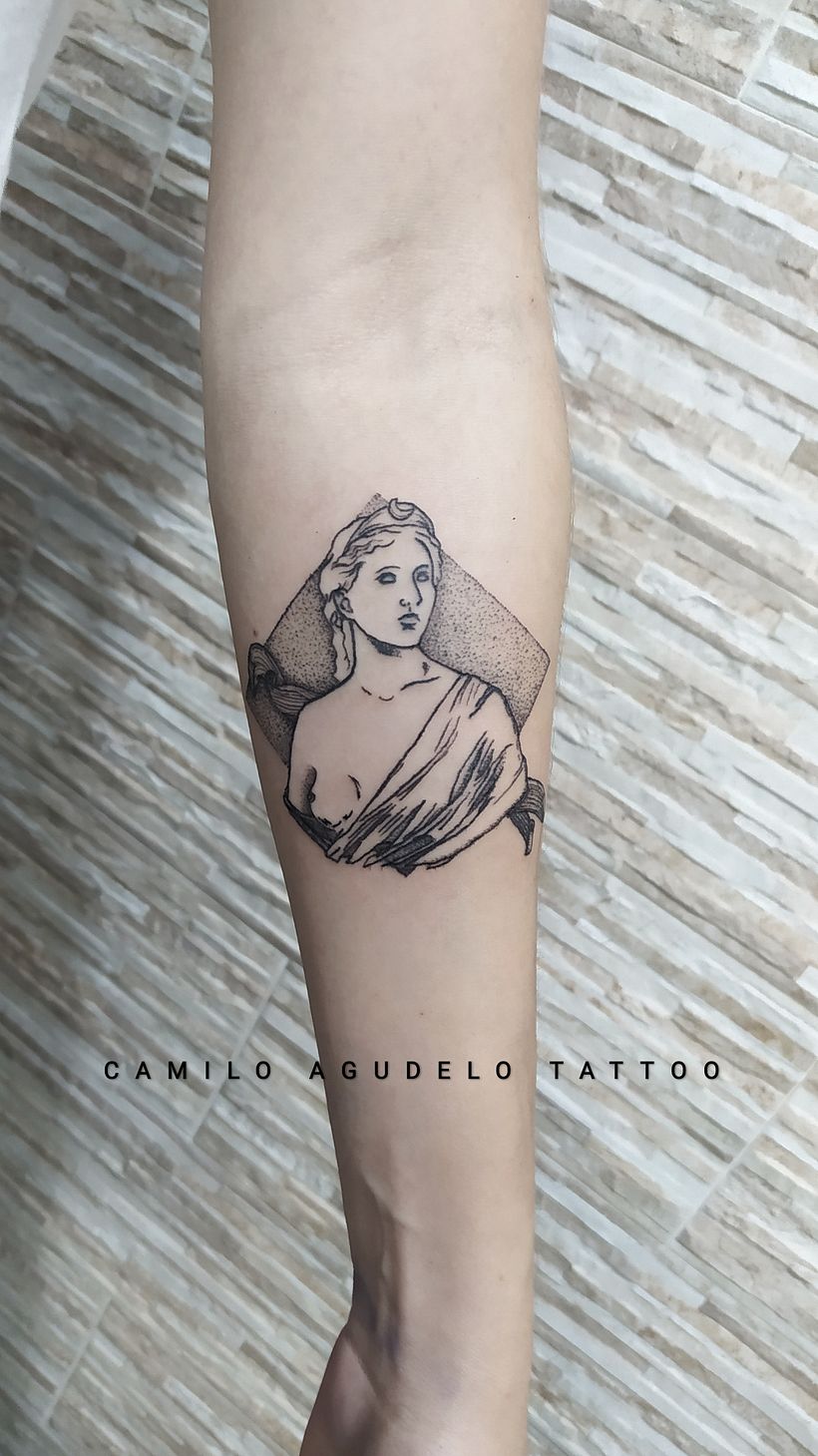 Tatuajes en línea y puntillismo 4