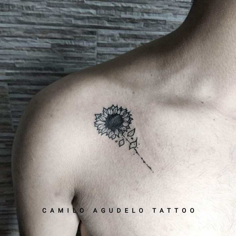 Tatuajes en línea y puntillismo 6