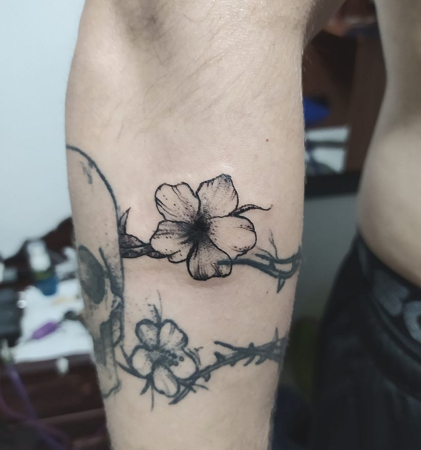 Tatuajes en línea y puntillismo 8