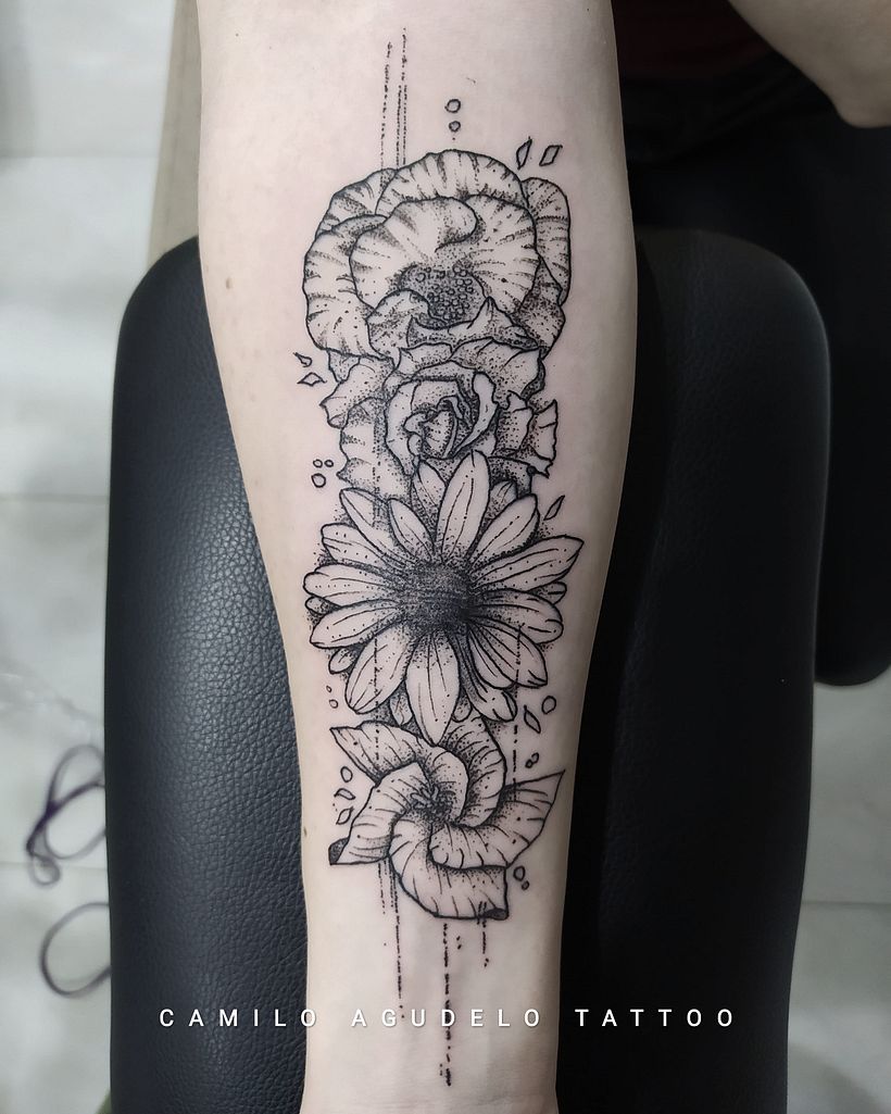 Tatuajes en línea y puntillismo 9