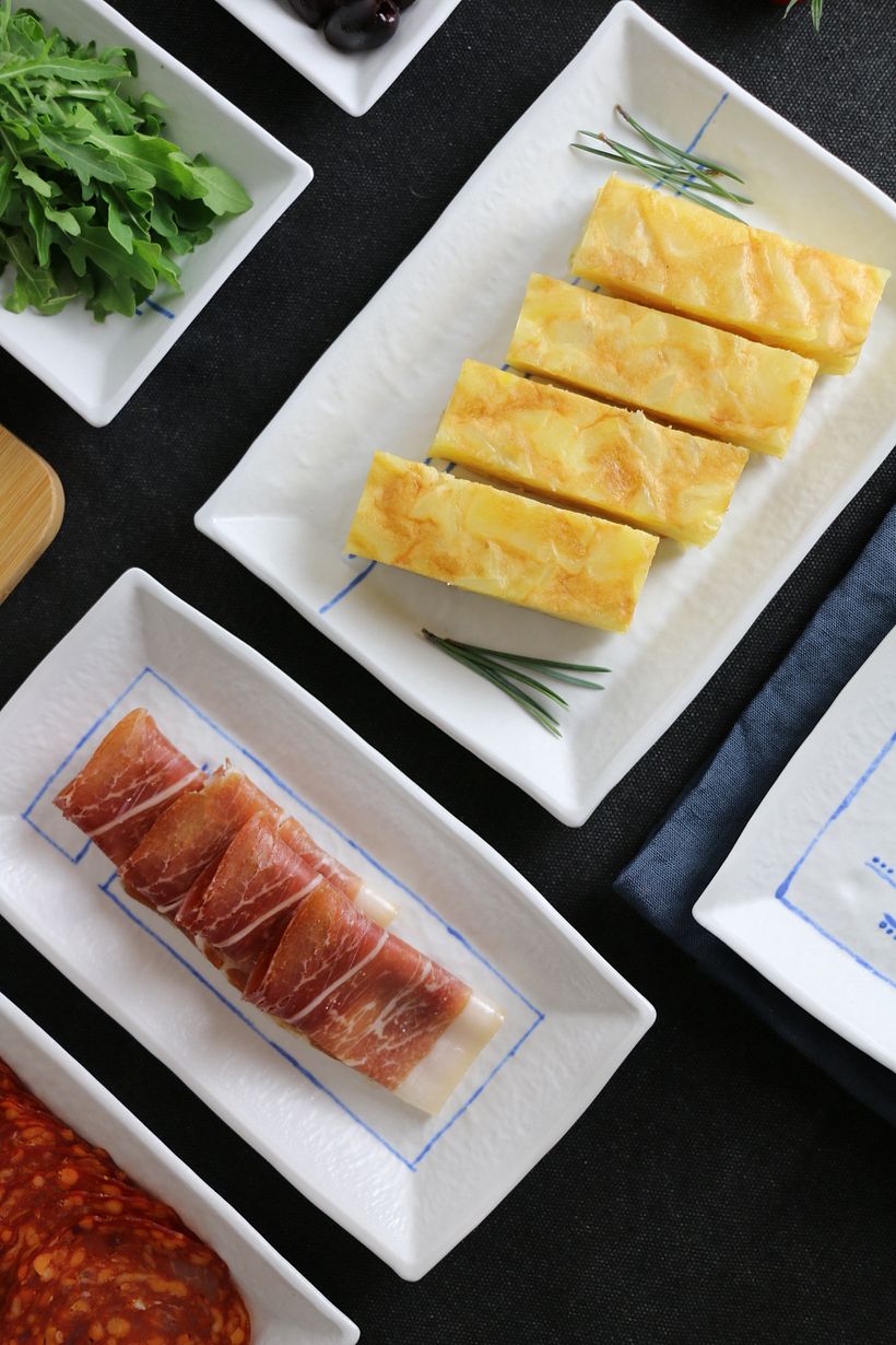 Vajilla japonesa decorada con oxido de cobalto 8