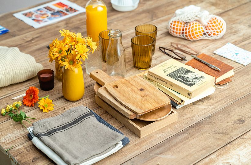 Recopila todo lo que tengas por casa. 