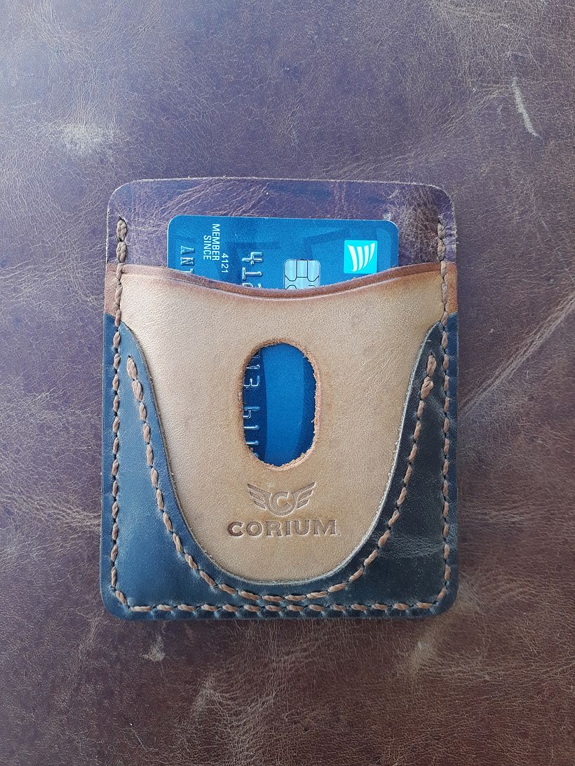 Porta cartão em Couro Legítimo - Arts & Crafts