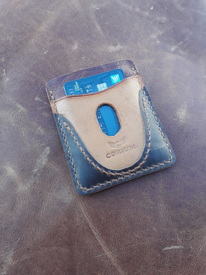 Porta cartão em Couro Legítimo - Arts & Crafts