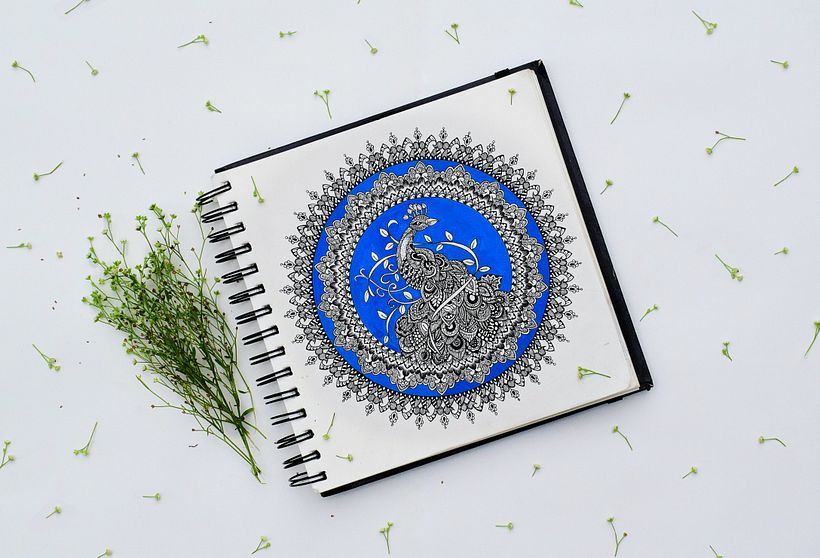 Imagen de mandala vía Unplash. 
