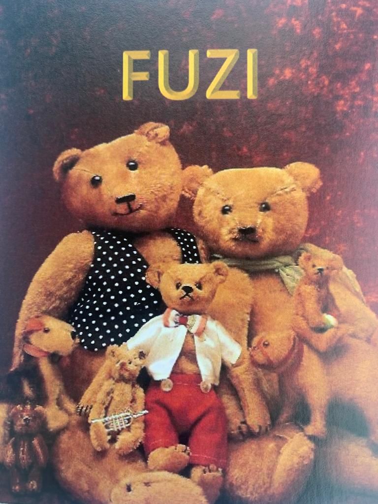 Fuzi, una historia de ositos.