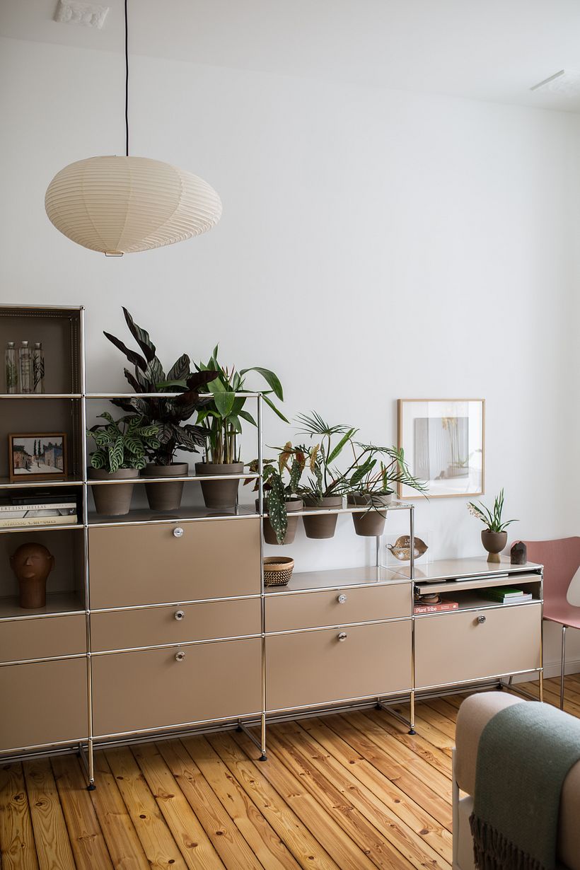USM Haller - World of Plants Berlin | Domestika