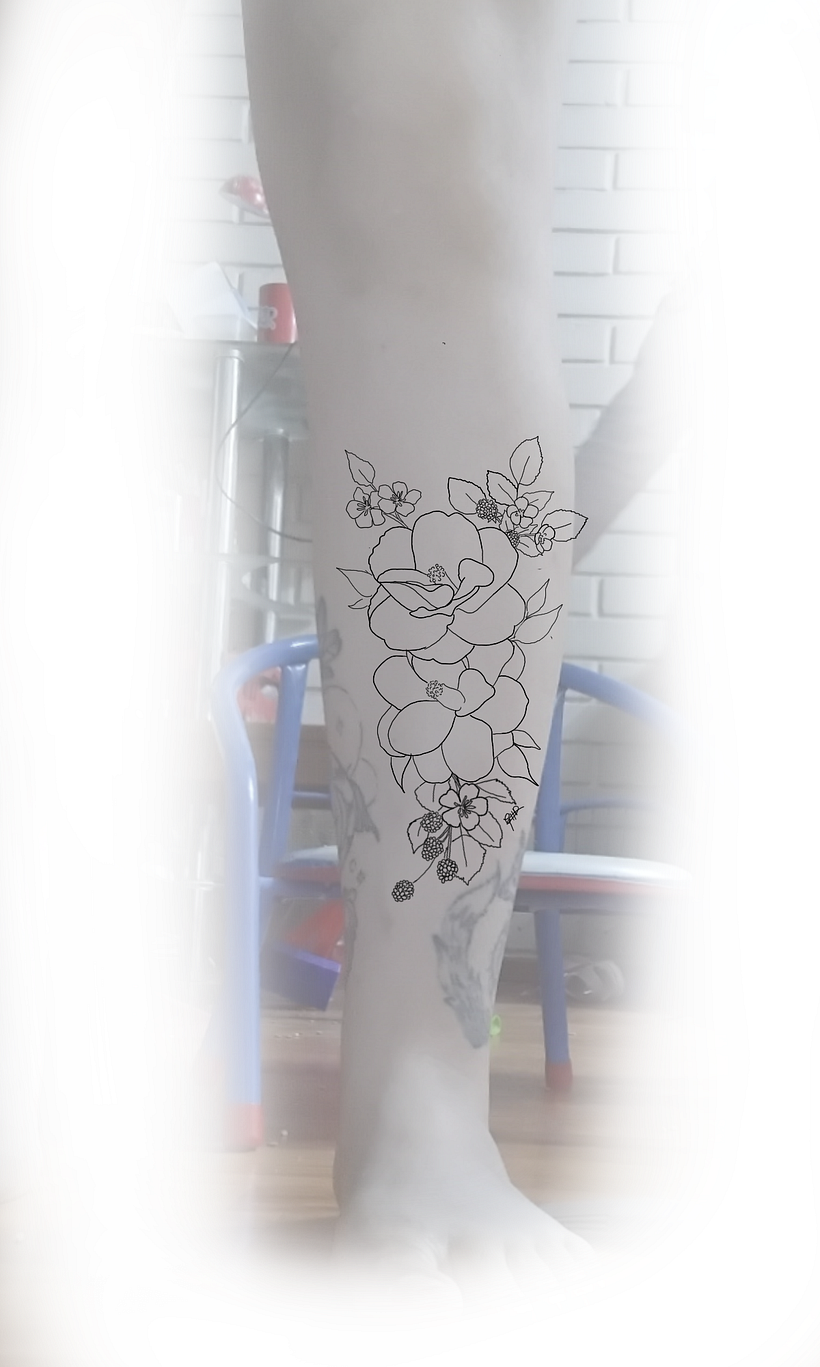 Mi Proyecto del curso: Tatuaje botánico con puntillismo 3