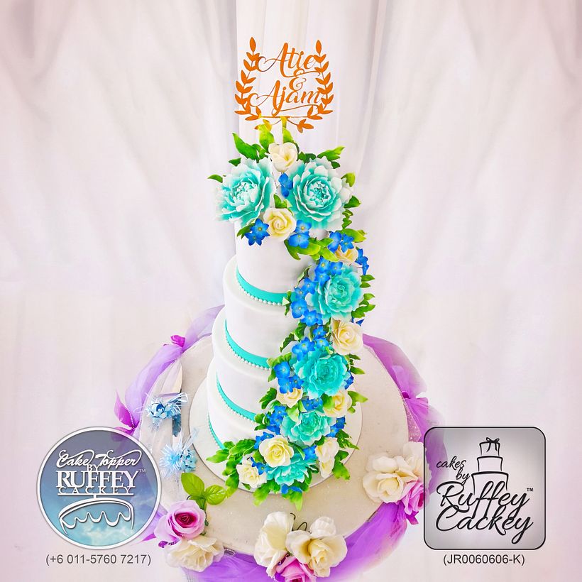 I also specialized in customized cake topper (paper card, acrylic & wood)