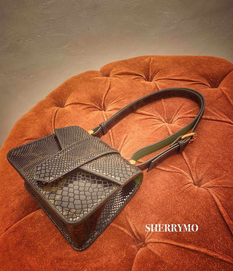 My project in Professional Leather Handbag Design course 3