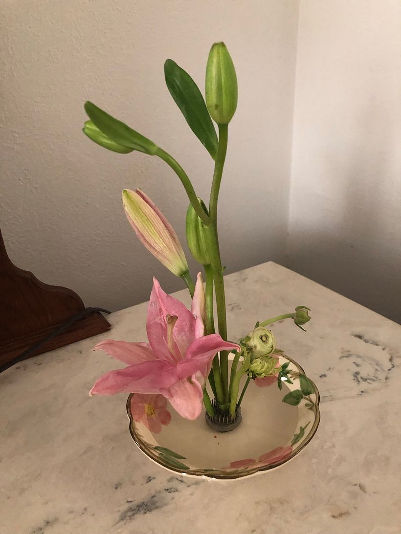 My project in Floral Arrangement Design with Seasonal Blooms course 8