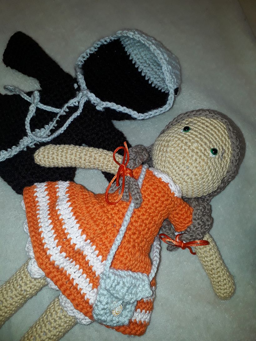 Mi Proyecto del curso: Amigurumi: diseño de ropa, pelo y complementos 4