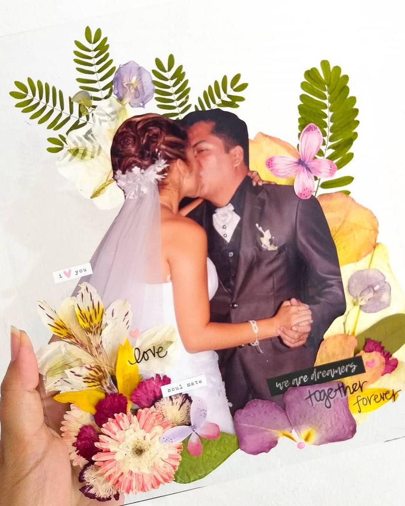 He guardado flores de momentos importantes en mi vida, de ahí salió el proyecto final.