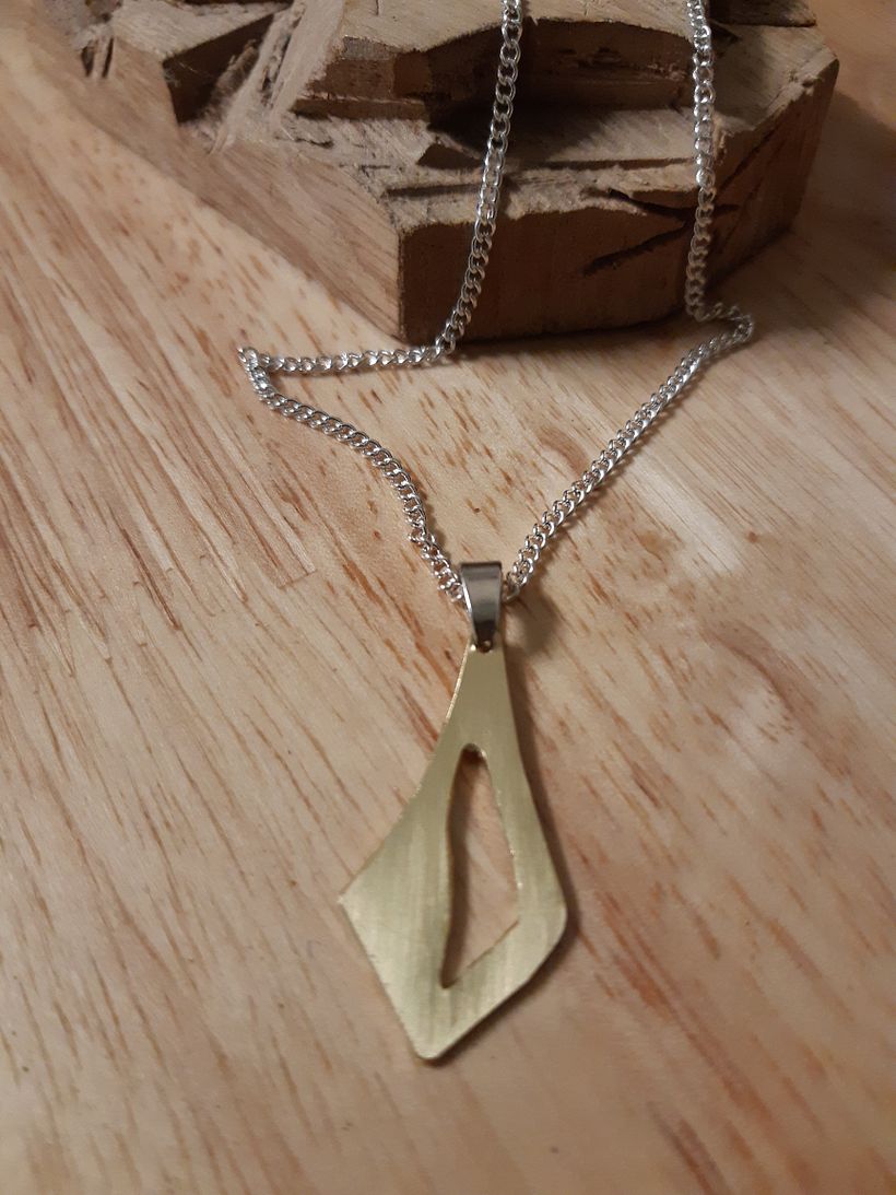 Mon projet du cours : Conception et fabrication de bijoux en laiton de A à Z 1