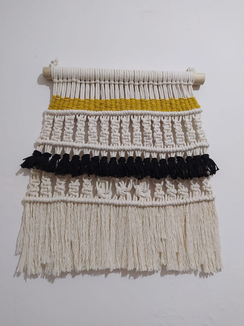 Mi Proyecto del curso: Introducción al macramé: creación de un tapiz decorativo 6