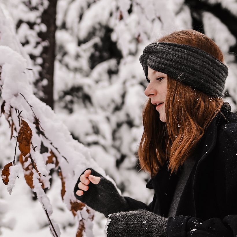 Erna Headband & Fingerless Mitts
