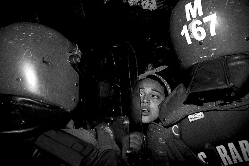 De la serie "Chile 874", en la que Cristóbal retrató las protestas en torno a la educación en su país natal. 