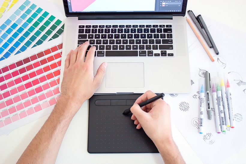 El pensamiento no lineal es parte del proceso creativo. Unsplash