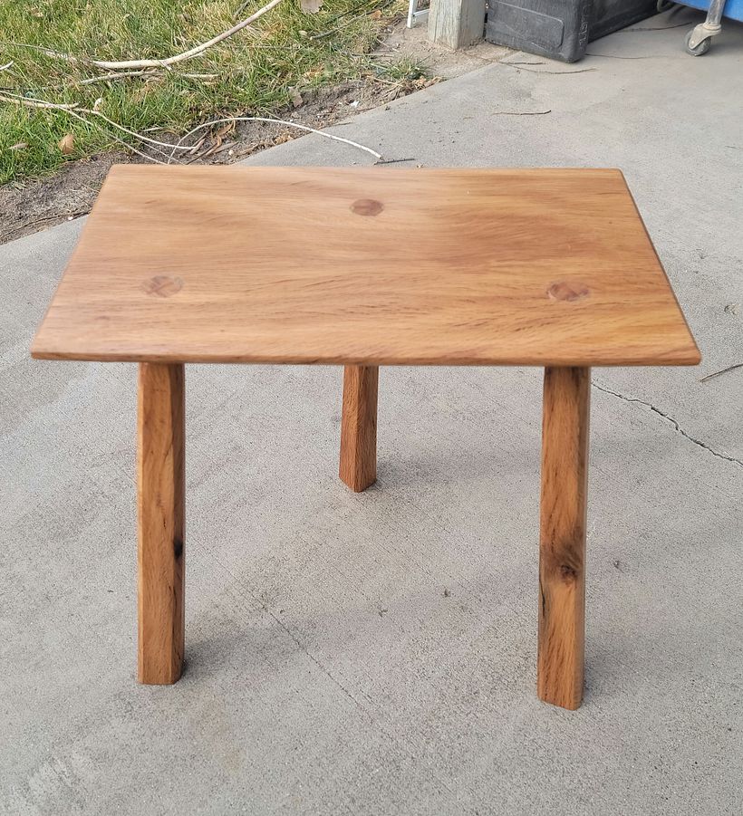 I used a blend of mineral spirits and Boiled Linseed oil and Spar Varnish, I applied three coats. 