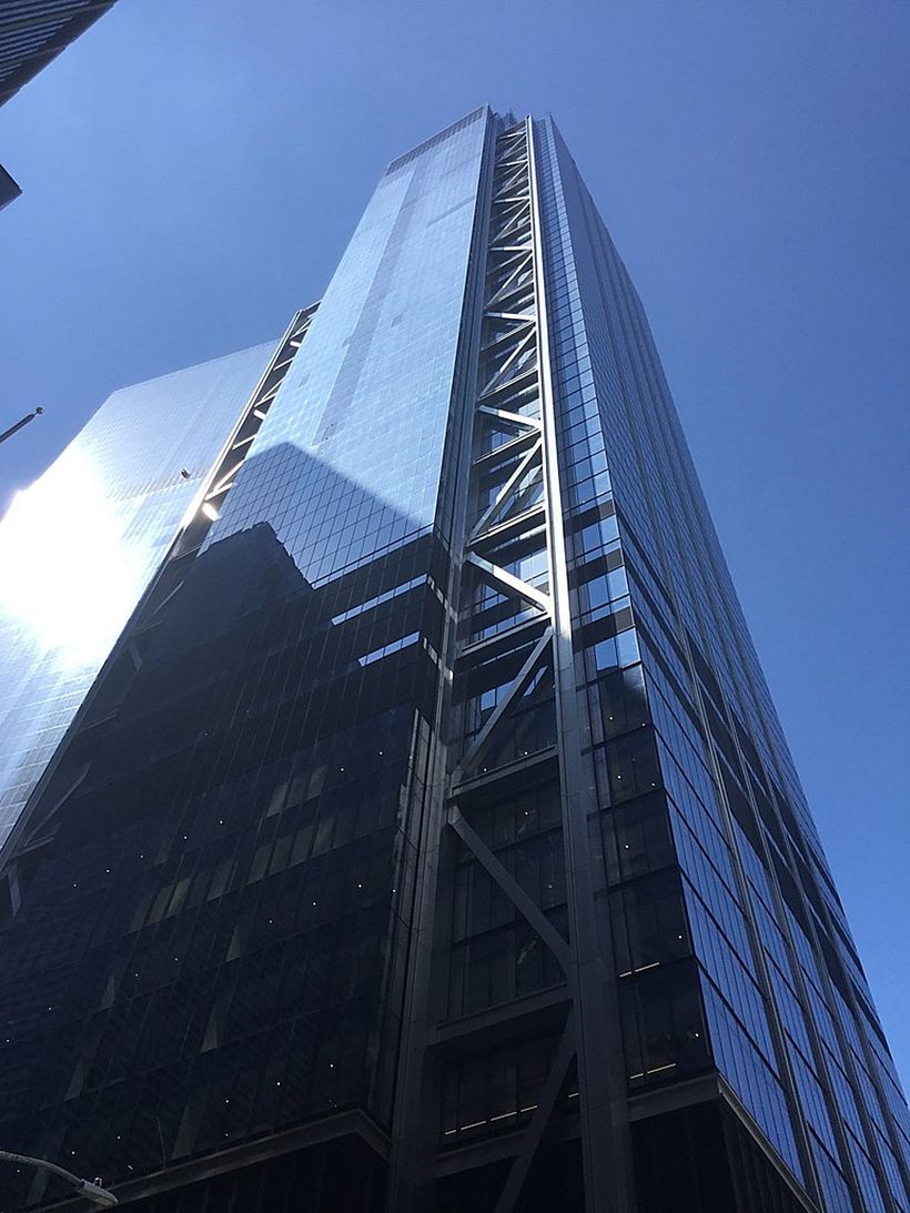 Bild: Three World Trade Center, New York, via Kidfly182 / Wikimedia Commons