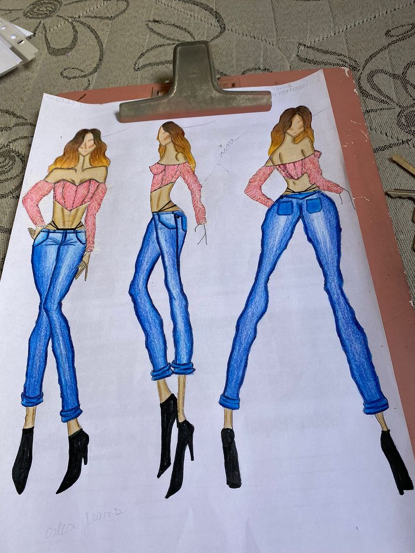 Meu projeto do curso: Ilustração de croqui de moda 2