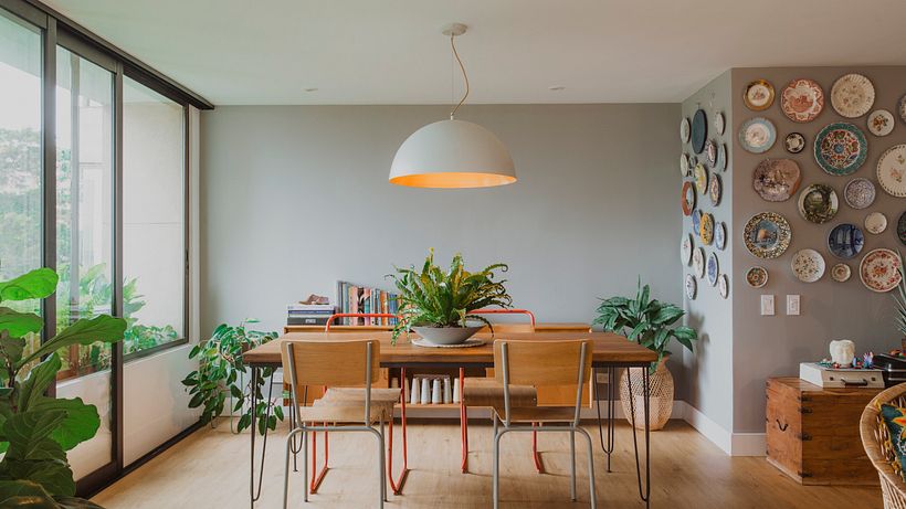 Además de conferirle a los espacios un ambiente particular, la iluminación interviene en nuestro estado de ánimo. 