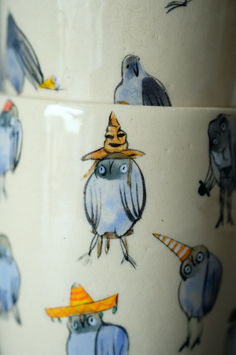 Illustrated dinnerware 9